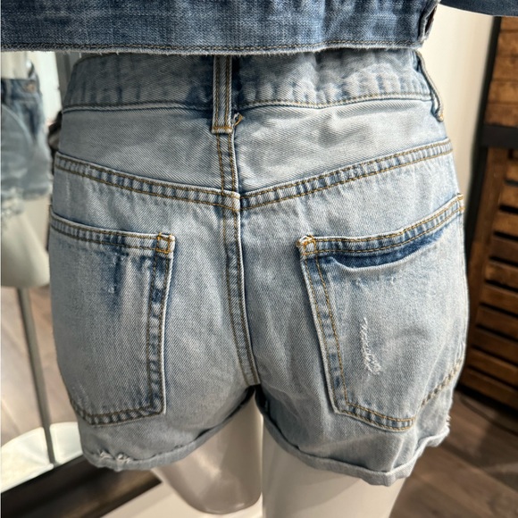 Forever 21 shorts - Picture 5 of 7